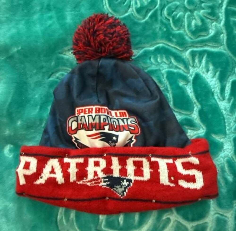 New England Patriots FOCO Super Bowl LIII Champions LED Light-Up Pom Beanie